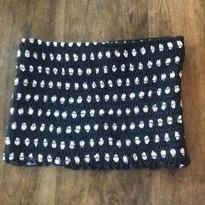 Black and white tube top